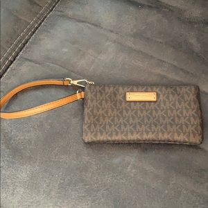 Michael Kors wristlet